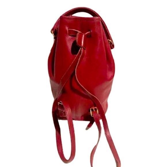 M COACH Vintage Red Glove Tanned Leather Large Sling Backpack Knapsack 9992 COA - Picture 6 of 15
